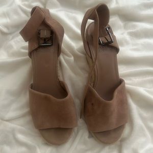 Vince Camuto Wedges